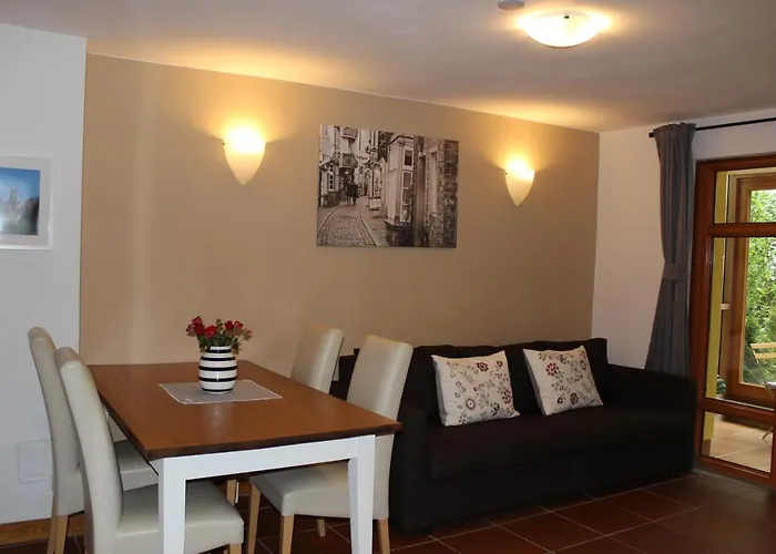 Casa Feliz